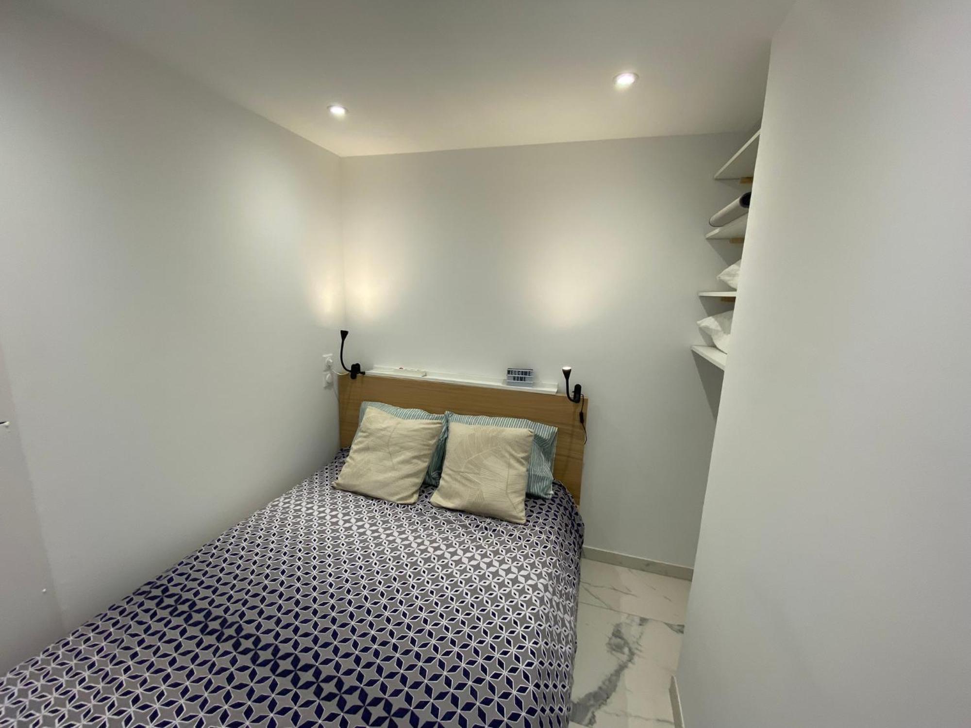 Appartement Face Mer Et Port Santa Lucia Climatise Et Wifi Saint-Raphaël Extérieur photo