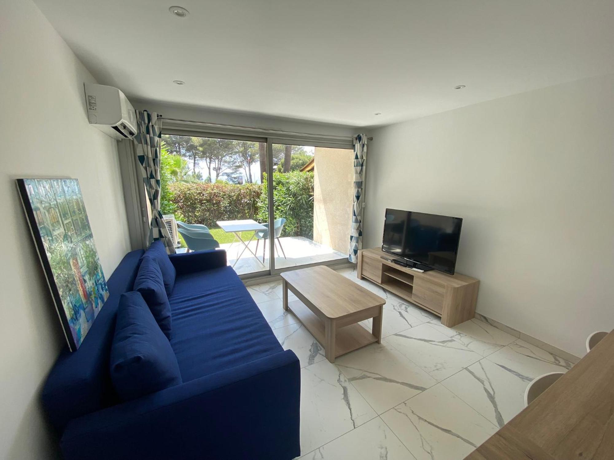 Appartement Face Mer Et Port Santa Lucia Climatise Et Wifi Saint-Raphaël Extérieur photo
